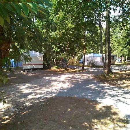 Camping Etang Vallier