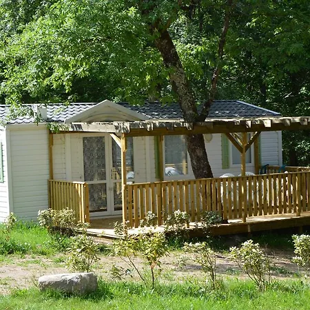 Camping Etang Vallier Brossac